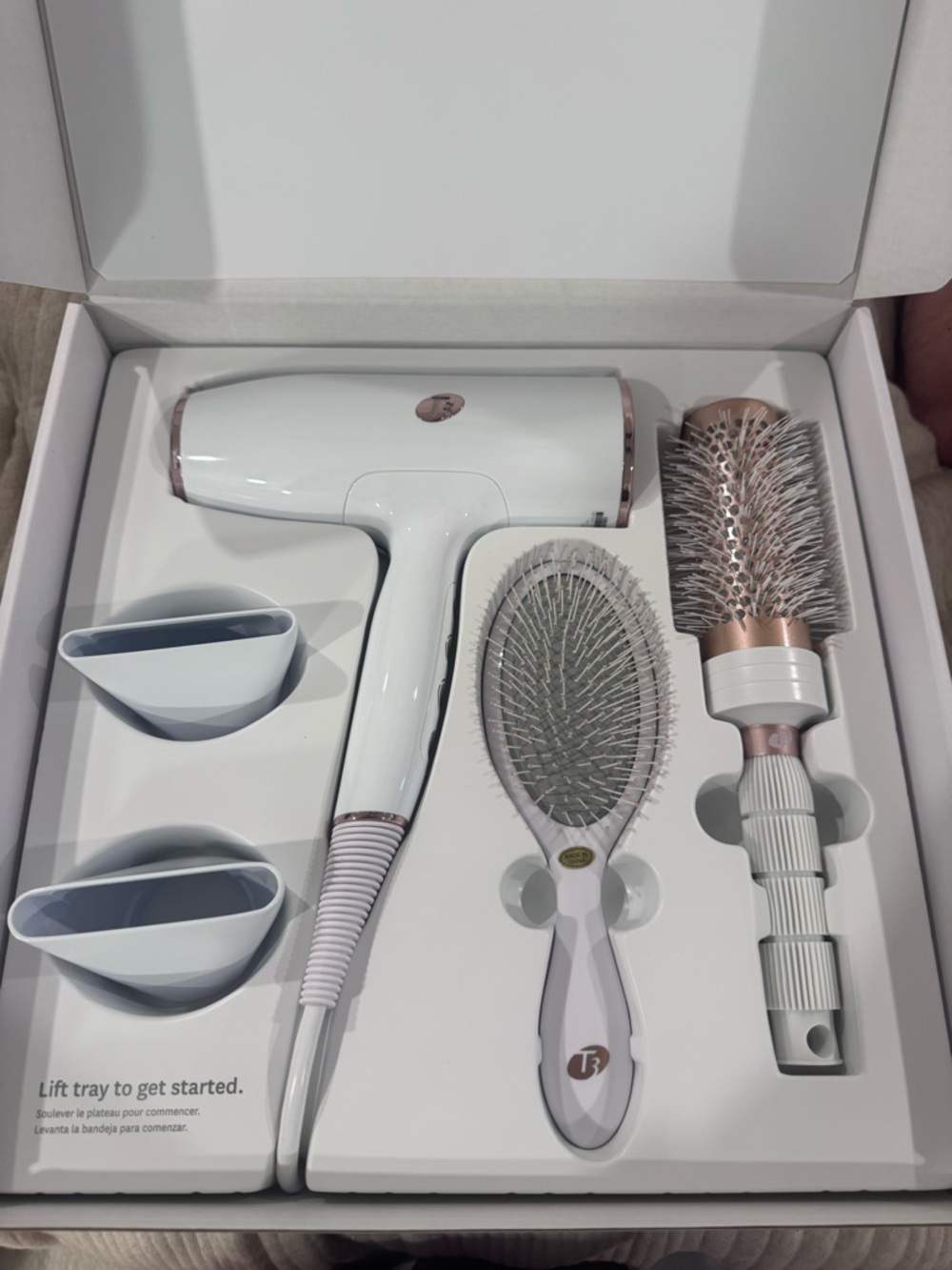 T3 AIRELUXE White & Rose Gold Hair Dryer - Picture 3 of 5